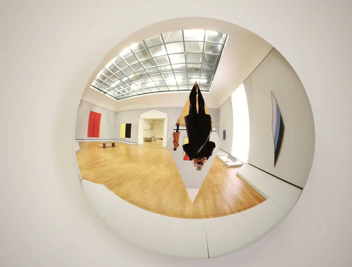 Anish Kapoor: concav convex (Diamond), Edelstahl, 1994
